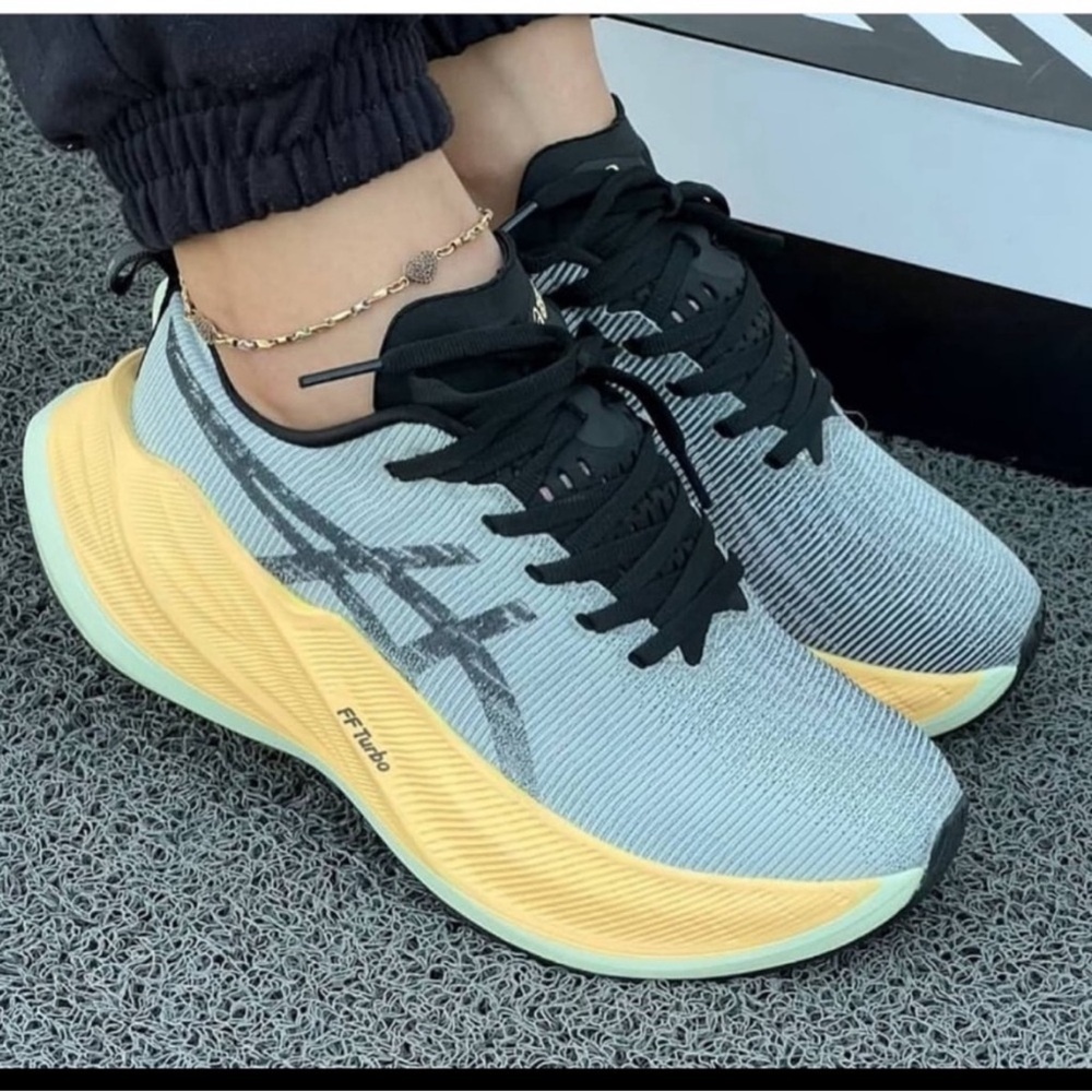 Asics Super blast Women's Athletic Shoes - Light Blue and Yellow